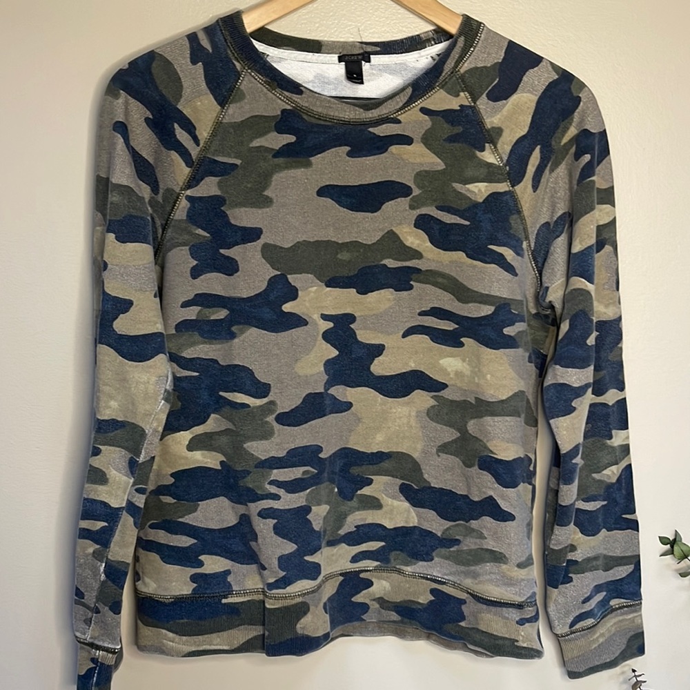 J. Crew 💯 Cotton Camouflage Shirt, EUC, Women’s Size Small